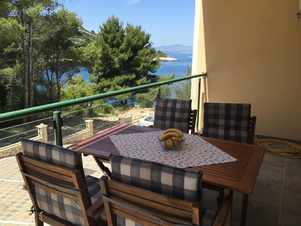 Apartment Maestral Rogac Bagian luar foto